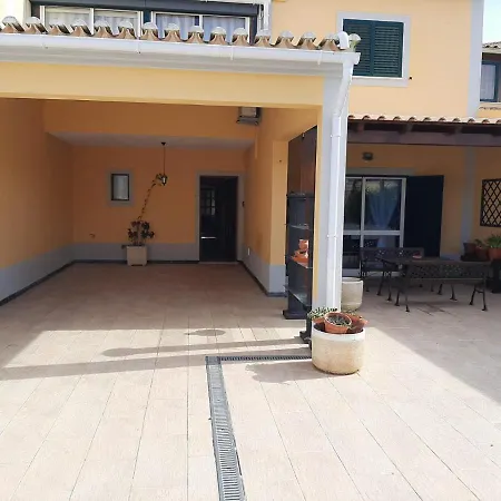Villa Dora Villa *